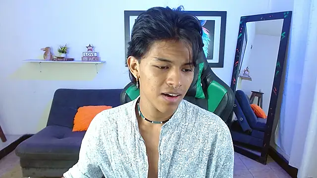 Snapshot of dreyk20 chatting on November 2025 01:55:02 PM dreyk20 online show from November 2025 01:55:02 PM