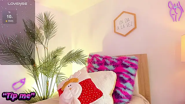 Hadid Jimenez  online show from November 2025 08:31:01 PM