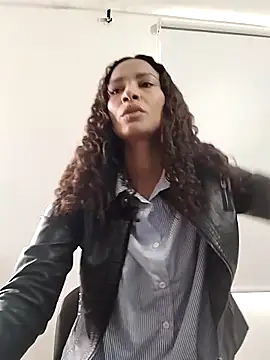 SofiaDelicia online show from November 2025 02:41:01 PM