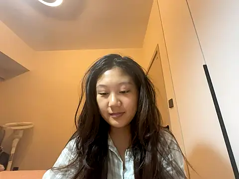 xena0501 online show from October 2025 04:19:01 PM