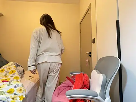 xena0501 online show from February 2026 02:51:02 PM