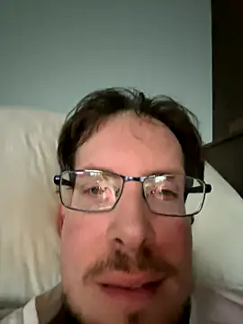 JJG327 online show from October 2025 12:41:02 PM