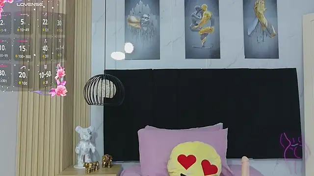 Snapshot of cutepetitee chatting on July 2026 12:43:01 PM cutepetitee online show from July 2026 12:43:01 PM