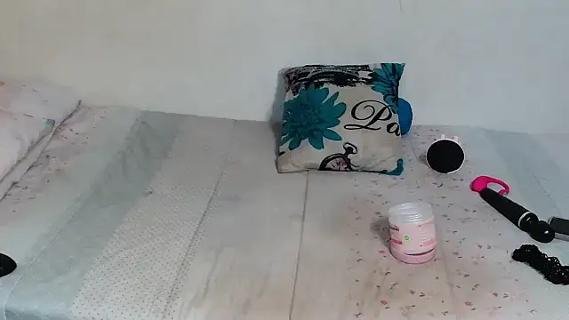 SinfullyForbiddeno7 online show from October 2025 11:46:01 PM