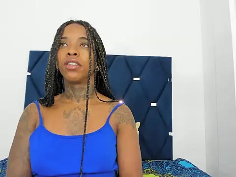 Pauline Fox online show from October 2025 12:11:01 AM