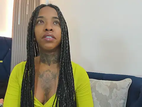 Pauline Fox online show from October 2025 01:17:02 AM