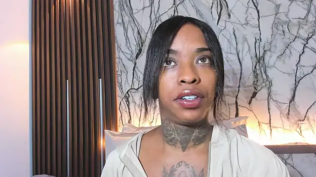 Pauline Fox online show from February 2026 12:42:02 AM