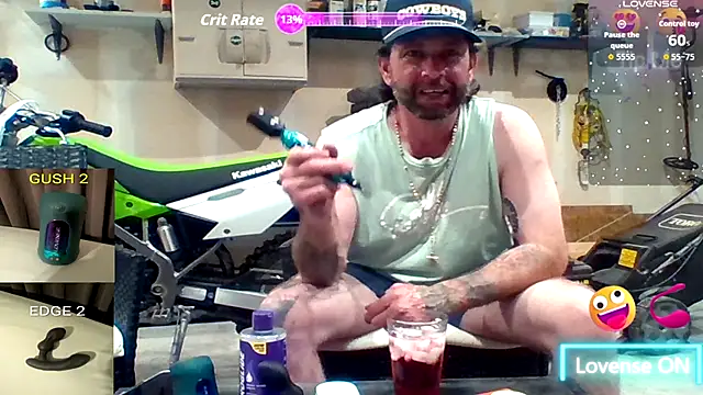 Snapshot of danoo84 chatting on September 2025 02:11:01 AM danoo84 online show from September 2025 02:11:01 AM