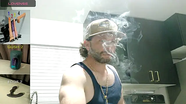 Snapshot of danoo84 chatting on September 2025 04:23:02 AM danoo84 online show from September 2025 04:23:02 AM