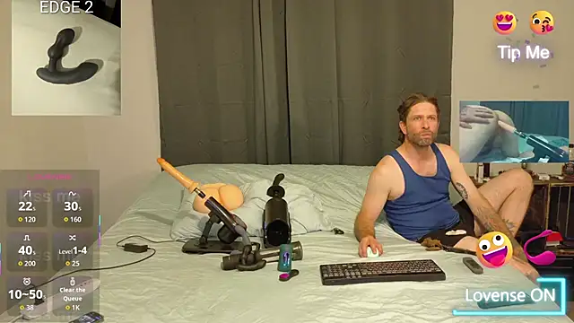 Snapshot of danoo84 chatting on October 2025 04:13:02 AM danoo84 online show from October 2025 04:13:02 AM