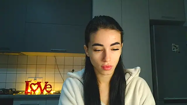 EvaMelnik online show from October 2025 03:40:01 PM