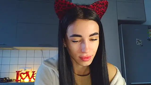 EvaMelnik online show from October 2025 02:59:02 PM