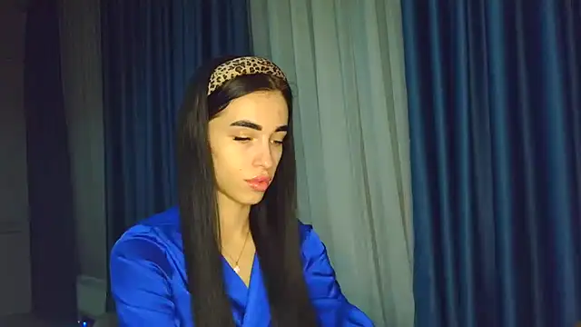 EvaMelnik online show from November 2025 06:56:02 PM