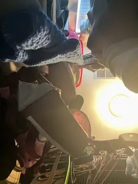 Snapshot of zanaaluvv chatting on October 2025 04:18:01 PM zanaaluvv online show from October 2025 04:18:01 PM