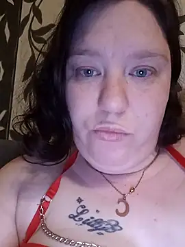 Feuchtekitty92xh online show from December 2025 07:33:02 PM