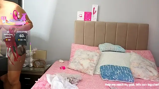 Penelophe01 online show from December 2025 06:45:02 PM