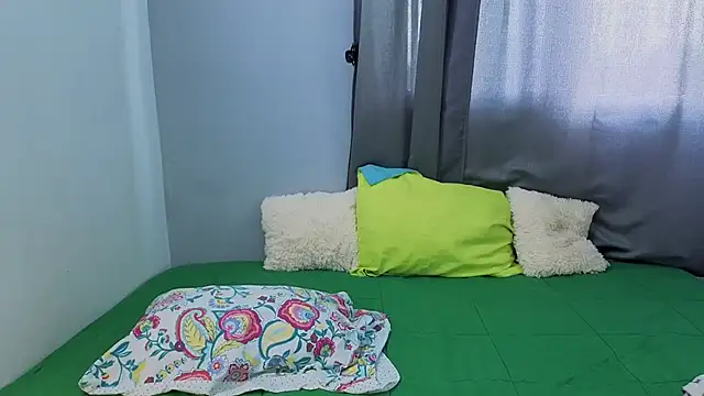 Penelophe01 online show from March 2026 07:02:02 PM