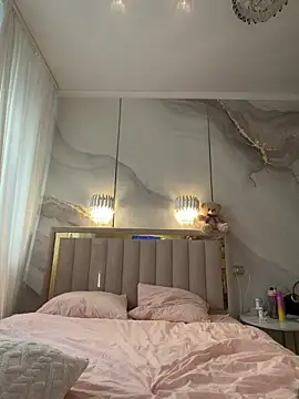 TiffaNoel online show from April 2026 03:04:01 PM