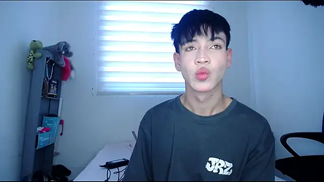 lucky stricke online show from September 2025 08:23:02 PM