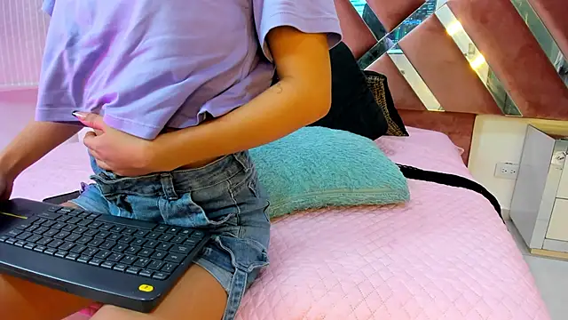  jasmine blush online show from March 2026 11:54:02 AM