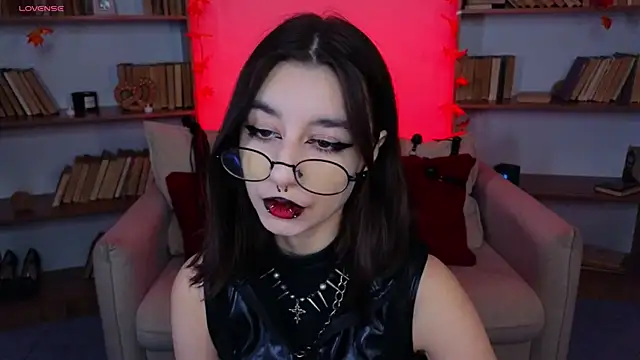 Mistress  Marcelline online show from September 2025 09:34:01 AM