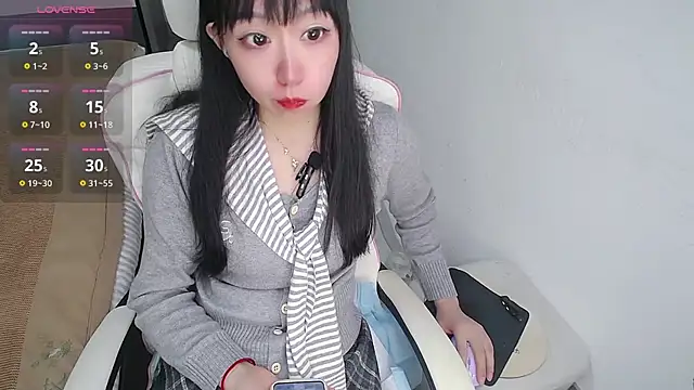 Angela-AMY online show from October 2025 08:15:01 AM