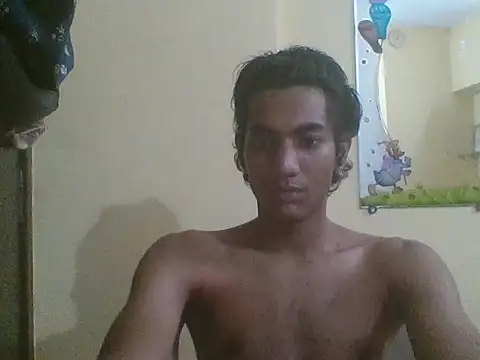 Snapshot of Alfasex8 chatting on May 2026 07:43:02 PM Alfasex8 online show from May 2026 07:43:02 PM