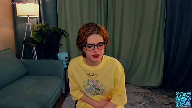 EdlinGathright online show from October 2025 04:12:01 AM