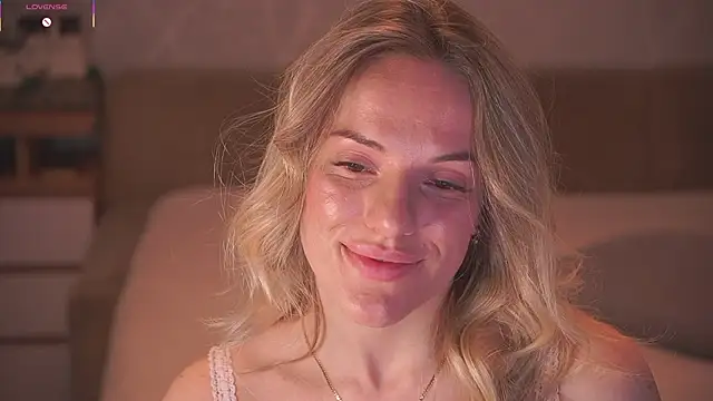 Vanille Mystery online show from March 2026 08:42:01 PM