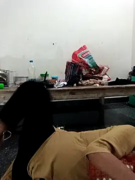 Guriya0076 online show from September 2025 11:40:01 PM