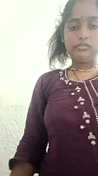 Guriya0076 online show from June 2026 11:35:01 PM