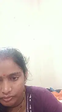 Guriya0076 online show from June 2026 12:44:01 AM