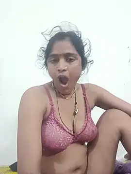 Guriya0076 online show from June 2026 11:30:02 PM