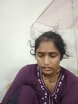 Guriya0076 online show from June 2026 11:32:01 PM