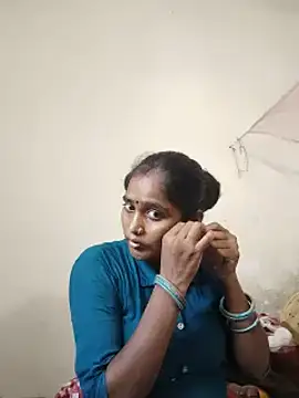 Guriya0076 online show from July 2026 11:49:01 AM