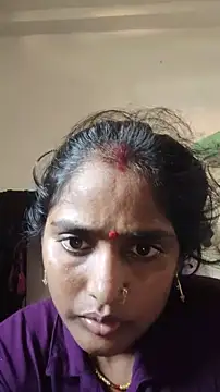 Guriya0076 online show from July 2026 10:55:01 AM