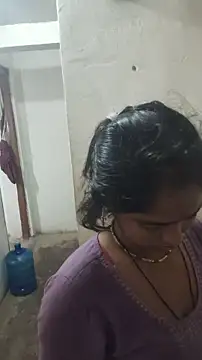 Guriya0076 online show from July 2026 12:58:01 AM