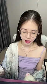 Qianqian-888 online show from October 2025 01:08:02 AM