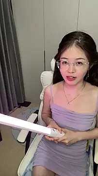 Qianqian-888 online show from October 2025 01:13:01 PM