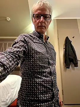 SexyLeon8 online show from September 2025 04:41:02 PM