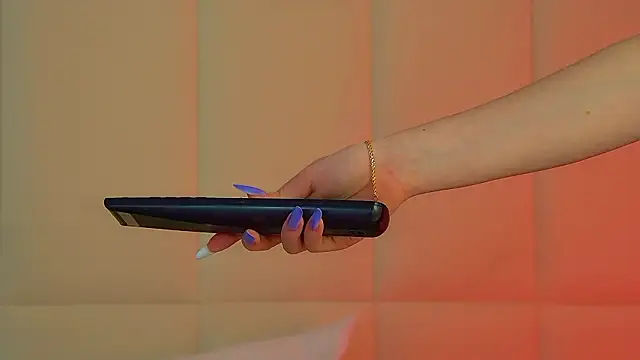 KeiraAsti online show from March 2026 06:23:02 PM