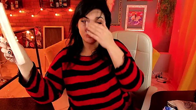 Snapshot of MaryHarrys chatting on October 2025 08:42:01 PM MaryHarrys online show from October 2025 08:42:01 PM