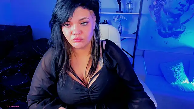 Snapshot of MaryHarrys chatting on October 2025 11:29:02 PM MaryHarrys online show from October 2025 11:29:02 PM