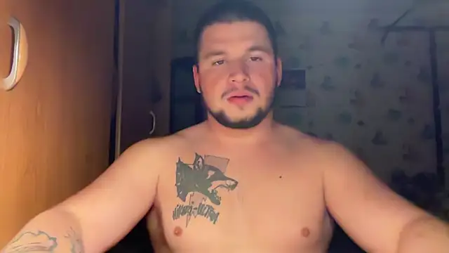 chiraq1945 online show from April 2026 08:33:01 PM