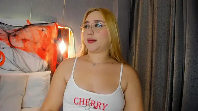 Snapshot of ximenanoah chatting on October 2025 01:34:02 PM ximenanoah online show from October 2025 01:34:02 PM