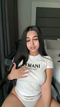 LilMisIndianx online show from May 2026 06:20:01 AM