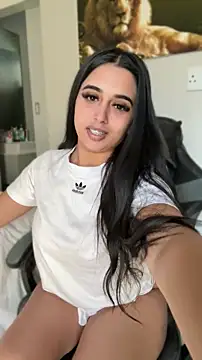 LilMisIndianx online show from May 2026 06:51:01 AM