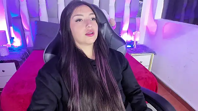 Snapshot of Adaara_Rey chatting on October 2025 06:30:01 PM Adaara Rey online show from October 2025 06:30:01 PM