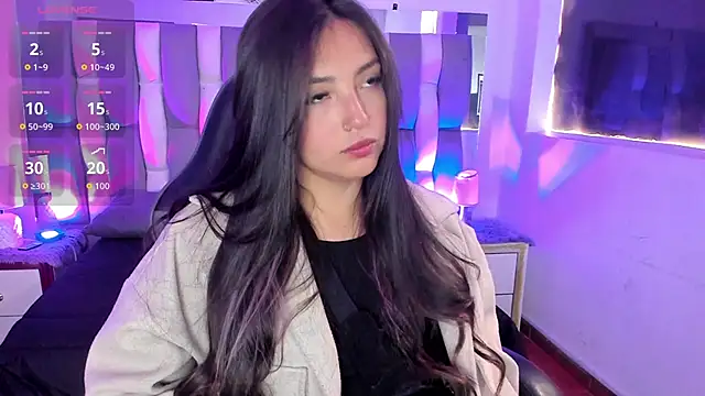 Snapshot of Adaara_Rey chatting on November 2025 01:57:01 PM Adaara Rey online show from November 2025 01:57:01 PM