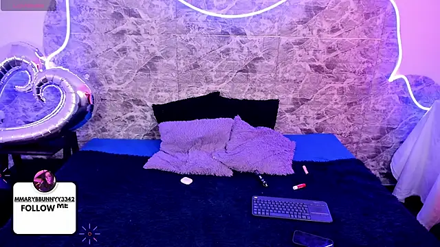 MaryAnneeXOO online show from March 2026 06:12:02 PM